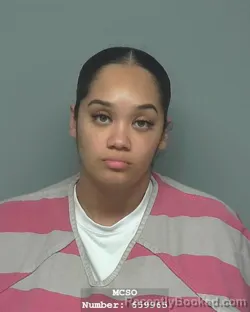 Mugshot of LAURYN ASHLEY DAVIS