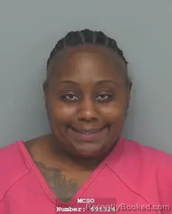 Mugshot of KEYAHRA AHNAI LIVINGS