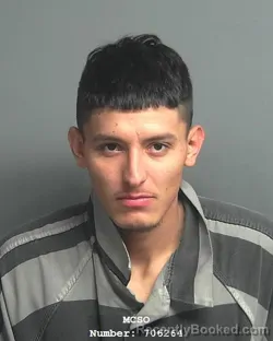 Mugshot of ALEXANDER CALDERON ESPINOSA