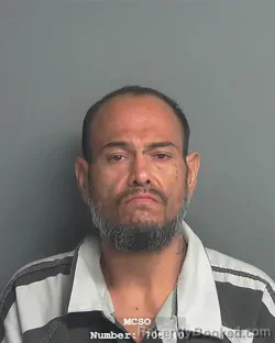 Mugshot of EDGAR OLIVAS