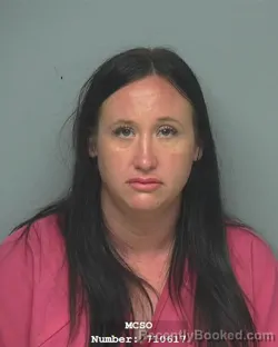 Mugshot of SHANA DENISE CARVER