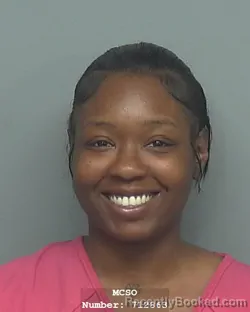 Mugshot of DAKEISHA DESARAE DAVIS