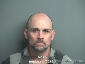 Mugshot of CHRISTOPHER LEE LOPEZ