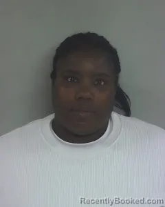 Mugshot of LAPORSHA DEPREE JONES