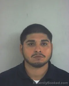 Mugshot of GIOVANNI MURILLO