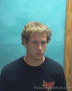 Mugshot of BRANDON KENNETH PUCKETT