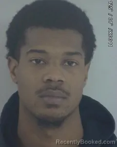 Mugshot of JOKEVION ZAJUAN LEARY