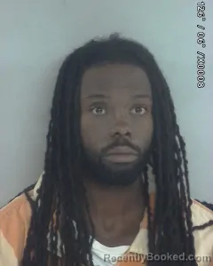 Mugshot of JUSTIN LAMONT DAVIS