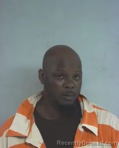 Mugshot of AARON RYDELL DARKS