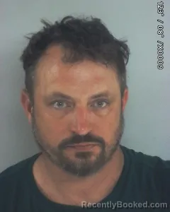 Mugshot of JUSTIN LYNN THOMPSON