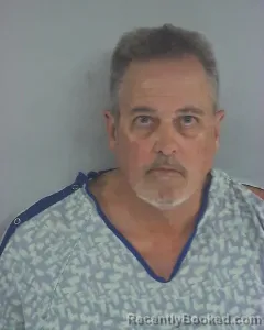 Mugshot of JAMES EARL REDFIELD