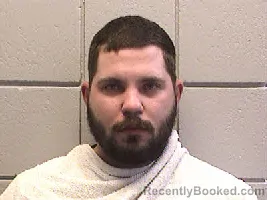 Mugshot of LOREN GAGE TRAVIS