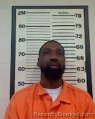 Mugshot of JAMES EDWARD LOYD