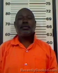 Mugshot of DAVID S ROBINSON