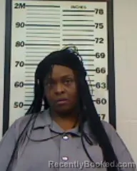 Mugshot of KANDISE SHANTAVIA BANKS