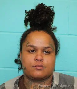 Mugshot of KAYLYN LEANN SMITH booked in Nolan County, Texas on April 19, 2026