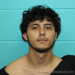 Mugshot of TYLER LUIS MUNOZ booked in Nolan County, Texas on April 27, 2026