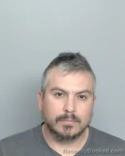 Mugshot of RUDY QUIMBAR