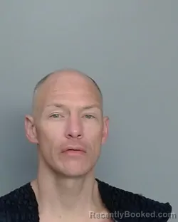 Mugshot of CHRISTOPHER WILLIAM REYNOLDS