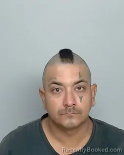 Mugshot of RICHARD QUINTERO