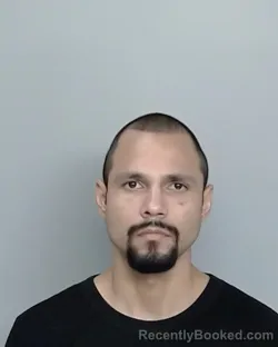 Mugshot of JOSE GONZALEZ