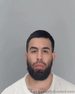 Mugshot of DANIEL URIBE