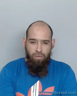 Mugshot of DAVID REY VASQUEZ