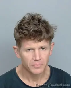 Mugshot of LESLIE GRANT