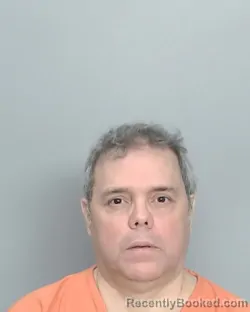 Mugshot of MANUEL VASQUEZ