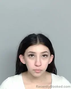 Mugshot of LILIANNA RENEE DELACRUZ