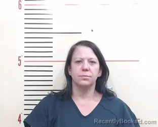 Mugshot of LADONNA DEANN HOLDER