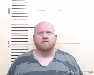 Mugshot of Aaron Christopher Melven