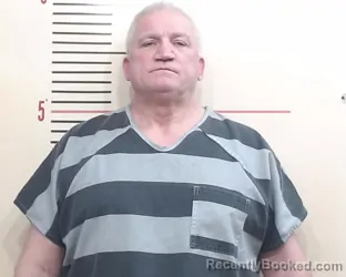 Mugshot of THOMAS FRANCIS BENNETT