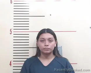 Mugshot of KAYLA FAITH PETERS