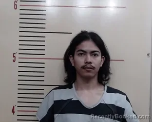 Mugshot of DANIEL GONZALEZ-PEREZ