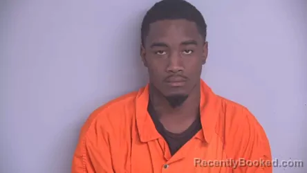 Mugshot of PEDRO ALVON CARTER booked in Bradford County, Florida on April 20, 2026