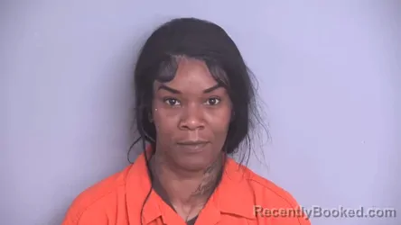 Mugshot of N'CRISHA TIARA MCCUTCHEN