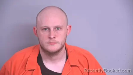 Mugshot of RODDY DEVYN REYNOLDS booked in Bradford County, Florida on April 4, 2026