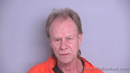 Mugshot of ROBERT WAYNE MORRIS