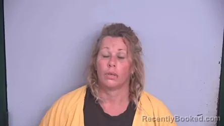 Mugshot of Brandi Rae Estep booked in Bradford County, Florida on October 18, 2026