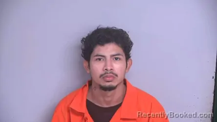 Mugshot of Daniel Eduardo Martinez Diaz booked in Bradford County, Florida on August 18, 2026