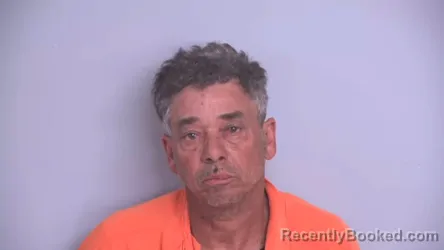 Mugshot of OLIVEIRO LIMA SIQUEIRA