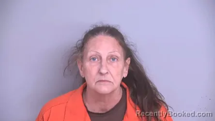 Mugshot of VIVIAN VENISIA MOORE booked in Bradford County, Florida on July 7, 2026