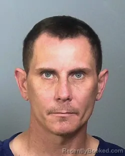Mugshot of ALEX JAMES ABELSON booked in Manatee County, Florida on May 1, 2026