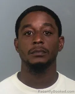 Mugshot of DEMOND LEMAR BRADLEY booked in Manatee County, Florida on March 5, 2026