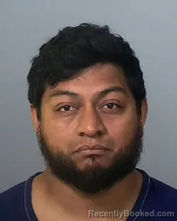 Mugshot of BELISARIO CRUZ VAZQUEZ booked in Manatee County, Florida on May 7, 2026