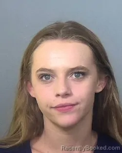 Mugshot of ALYSSA GLORIA DUROSS booked in Manatee County, Florida on March 27, 2026