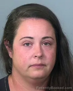 Mugshot of KAITLYNN EMILY FRAZIER booked in Manatee County, Florida on April 2, 2026