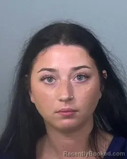 Mugshot of MAGGIE HOOTEN booked in Manatee County, Florida on March 26, 2026