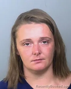 Mugshot of MADISON MCKENSIE HOLDREN booked in Manatee County, Florida on May 21, 2026